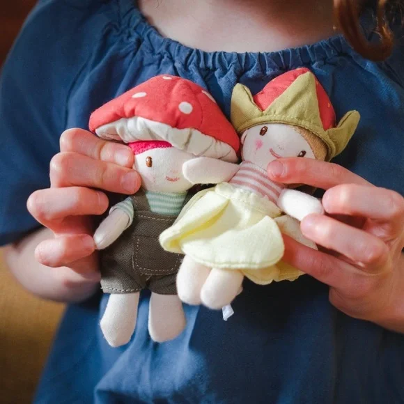 NWT Little Peeps Tommy Toadstool Matchbox Doll by Threadbear Design. - Picture 5 of 15